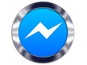 facebook messenger fake messages